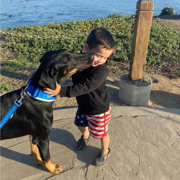 Meet your posher💕 - Picture 3 of 5